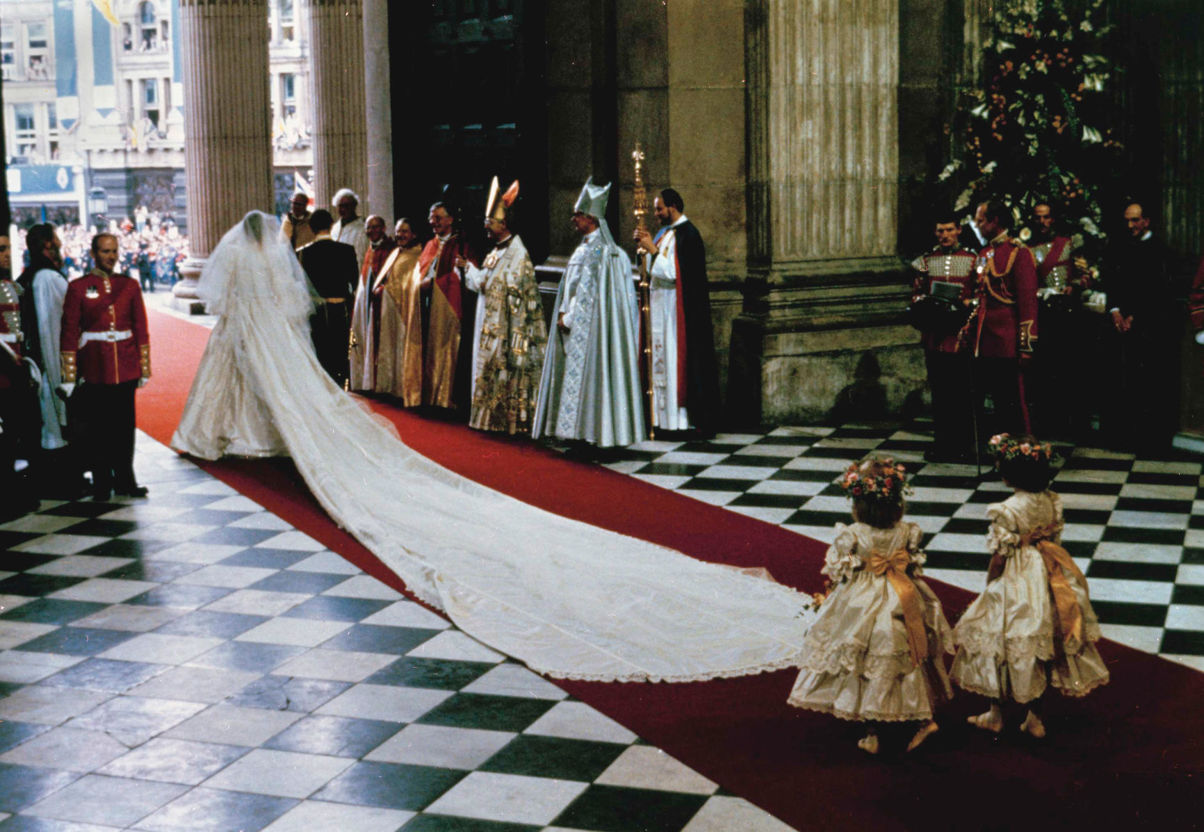 1981: Prince Charles and Lady Diana Spencer